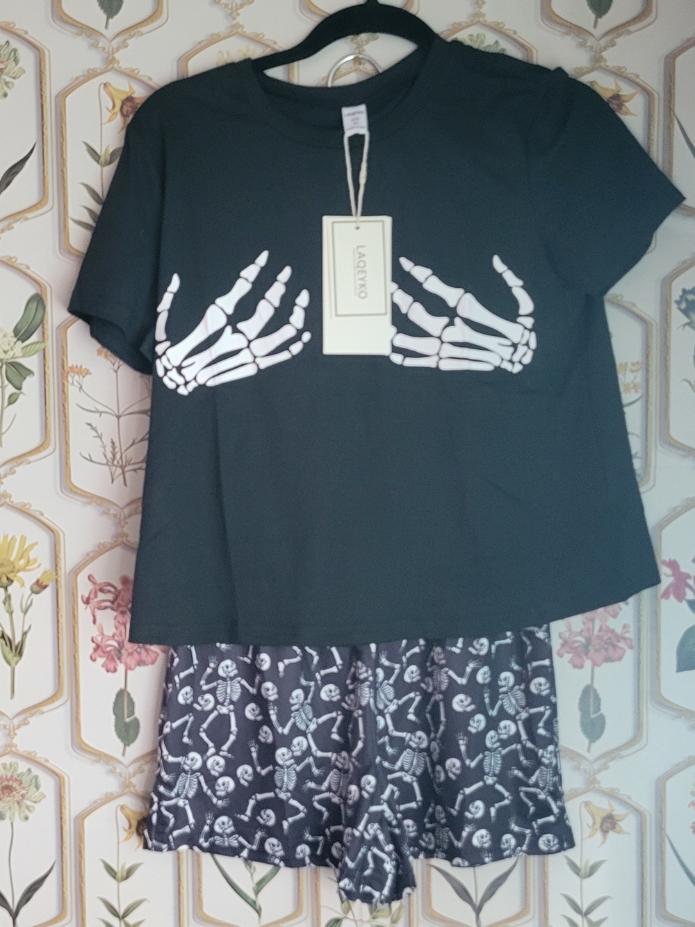 NWT XS Halloween Black Skeleton-Print Pajama Set Laqeyko